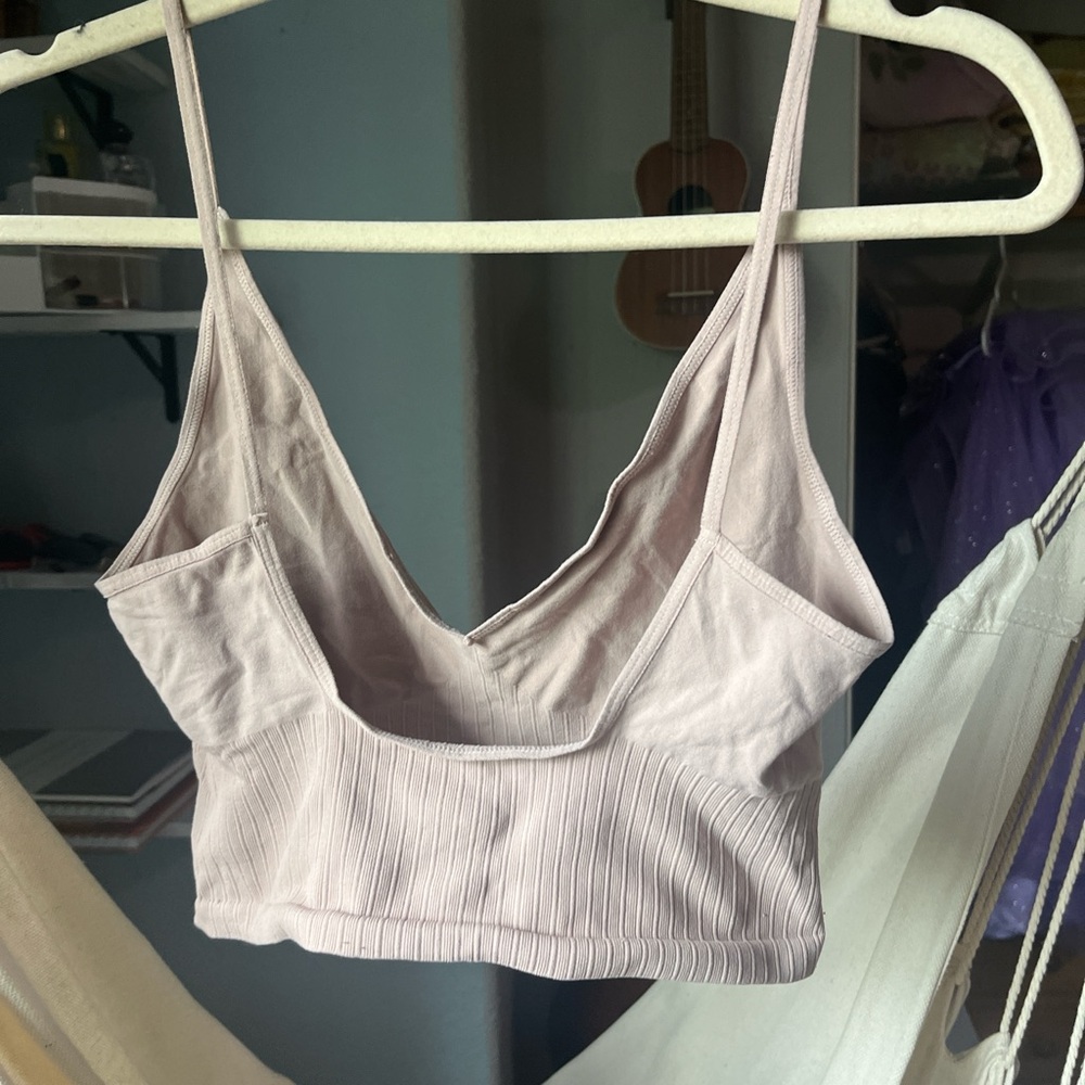 Light Pink Ribbed Crop Top - Picture 2 of 4